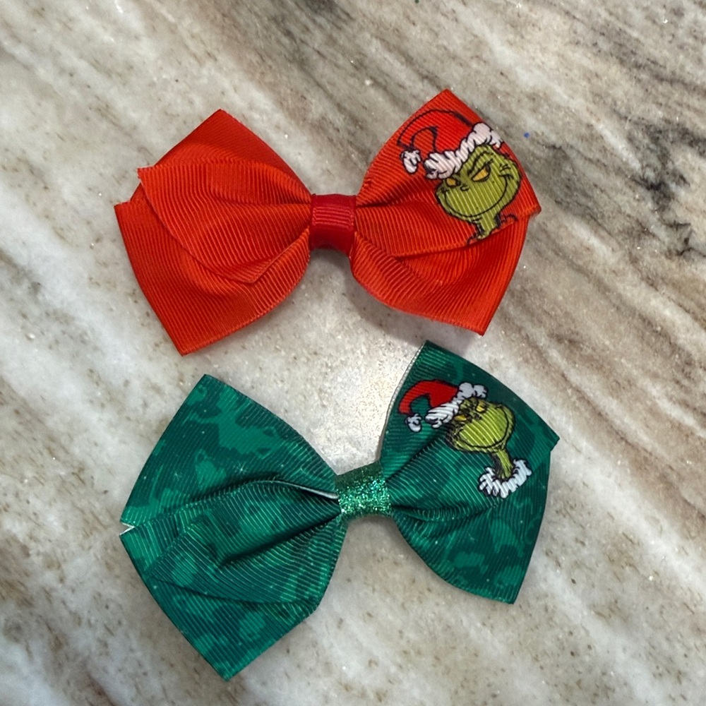🔥THE GRINCH KIDS HAIR BOWS🔥